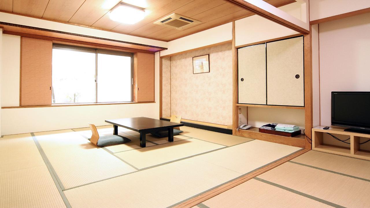 Miyajima Hotel Makoto Hatsukaichi Exterior photo